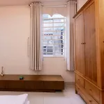 Friendly House